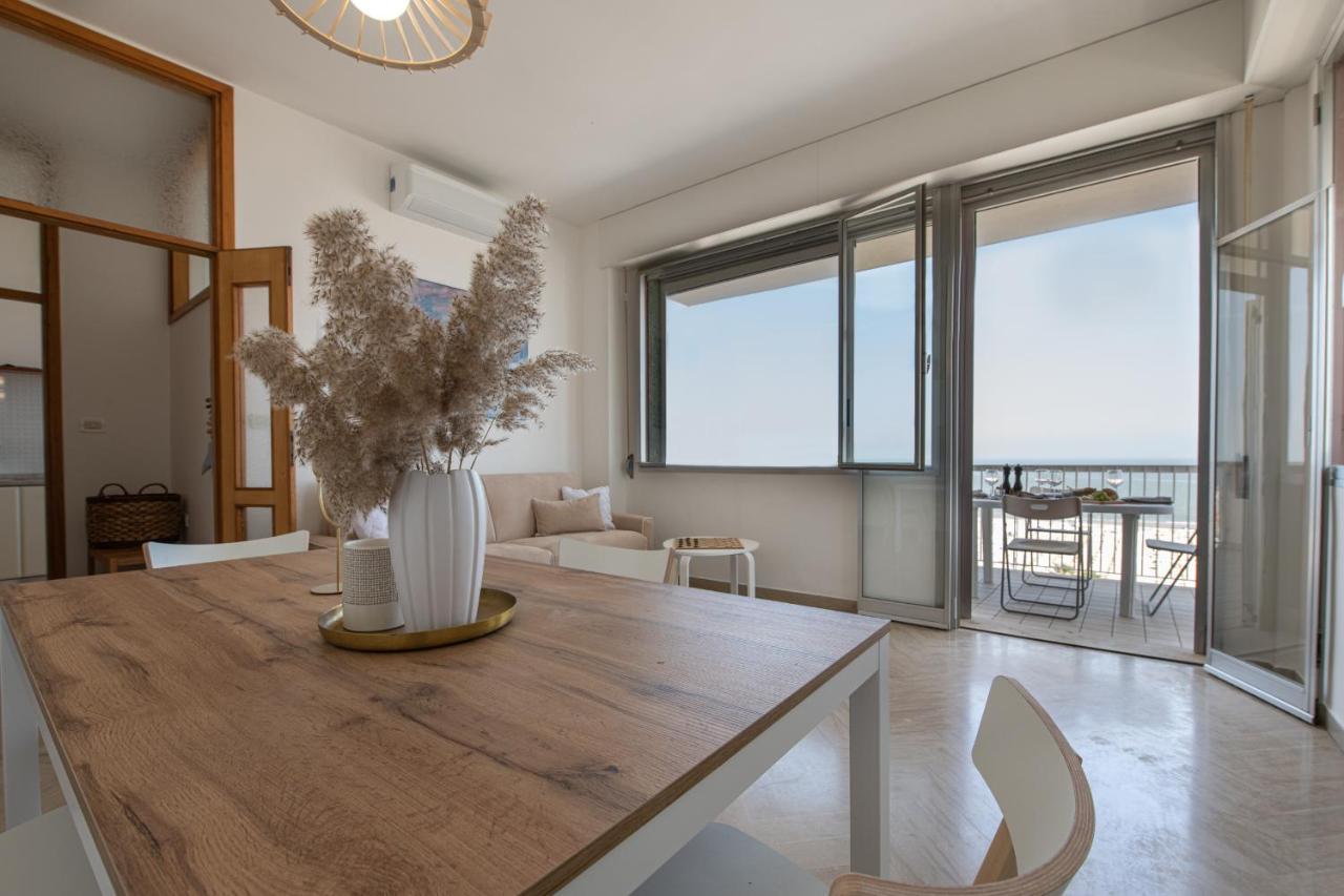 Ventodue Apartment Rimini Exterior foto